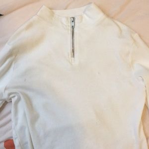 Super cute white brandy long sleeve with zip!
